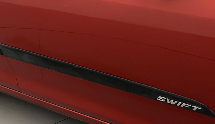 2012 Maruti Swift VXI, Petrol, Manual, 32,556 km, Driver-side door - Minor scratches