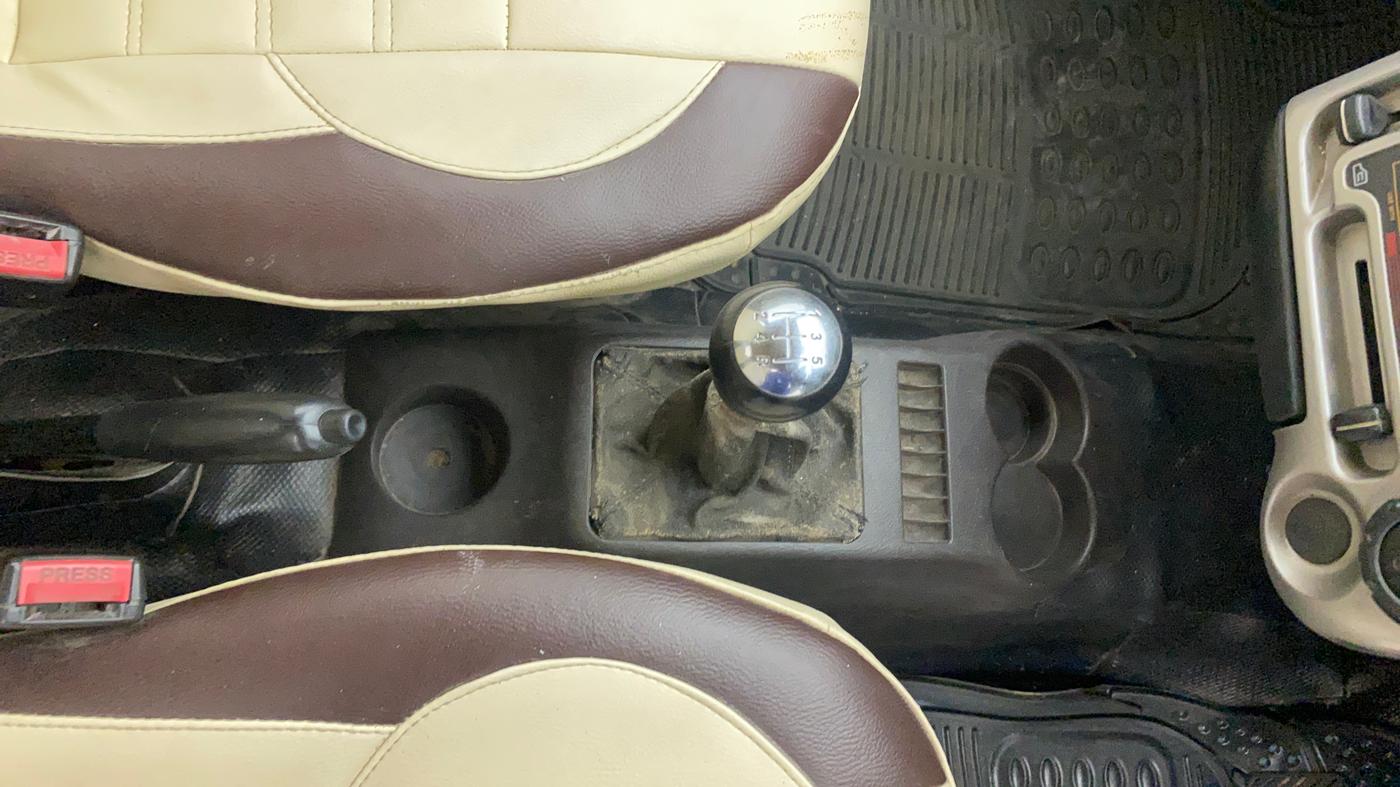 2013 Hyundai Santro Xing GLS, Petrol, Manual, 64,321 km, Gear Lever