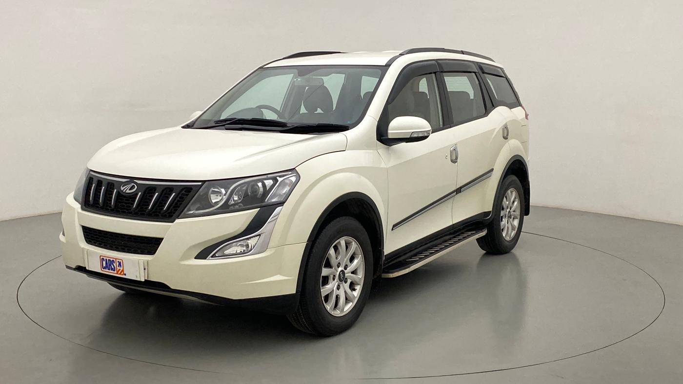 2016 Mahindra XUV500 W8 FWD AT, Diesel, Automatic, 73,924 km, Left Front Diagonal