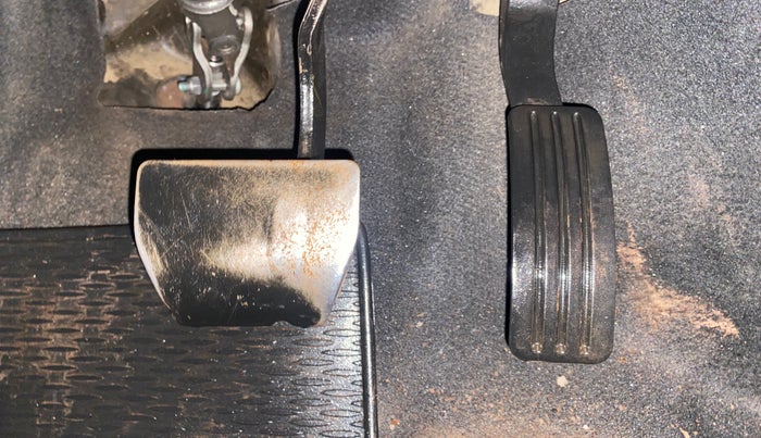 2017 Renault Duster 110 PS RXZ 4X2 AMT DIESEL, Diesel, Automatic, 1,41,803 km, Pedals