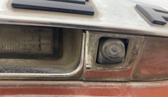 2017 Renault Duster 110 PS RXZ 4X2 AMT DIESEL, Diesel, Automatic, 1,41,803 km, Parking Camera