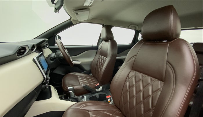 2022 Nissan MAGNITE XV TURBO CVT, Petrol, Automatic, 13,040 km, Right Side Front Door Cabin
