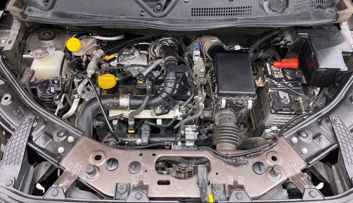 2022 Nissan MAGNITE XV TURBO CVT, Petrol, Automatic, 13,040 km, Open Bonet