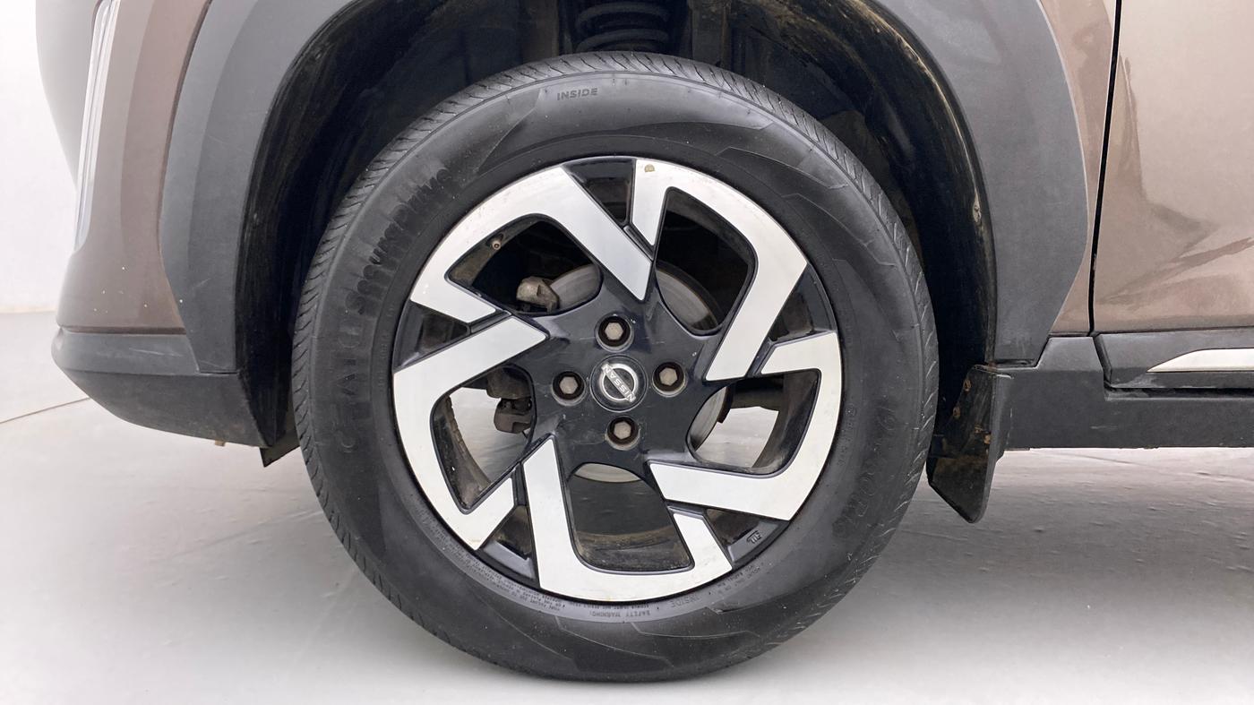 2022 Nissan MAGNITE XV TURBO CVT, Petrol, Automatic, 13,040 km, Left Front Wheel