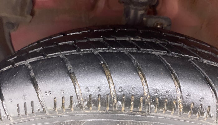 2019 Maruti Celerio ZXI (O), Petrol, Manual, 84,161 km, Left Front Tyre Tread