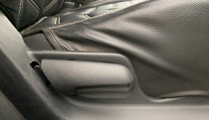 2017 Maruti Swift VXI O, Petrol, Manual, 69,453 km, Driver Side Adjustment Panel