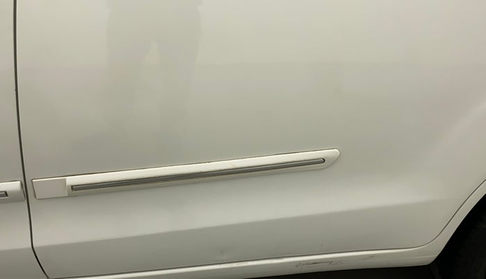 2013 Maruti Ertiga VXI, Petrol, Manual, 24,311 km, Rear left door - Slightly dented