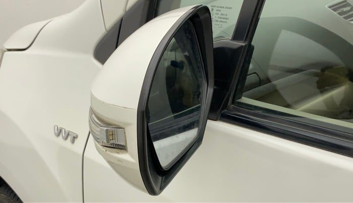 2013 Maruti Ertiga VXI, Petrol, Manual, 24,311 km, Left rear-view mirror - Mirror motor not working