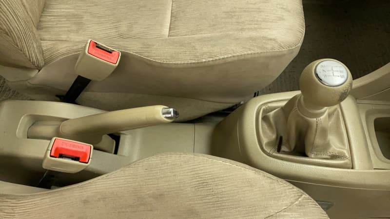 2013 Maruti Ertiga VXI, Petrol, Manual, 24,311 km, Gear Lever