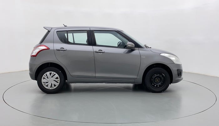 2016 Maruti Swift VXI D, Petrol, Manual, 27,818 km, Right Side