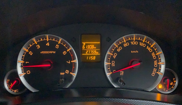 2016 Maruti Swift VXI D, Petrol, Manual, 27,818 km, Odometer Image