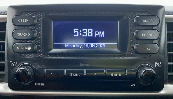 2021 Hyundai VENUE S MT 1.2 KAPPA, Petrol, Manual, 15,822 km, Infotainment System