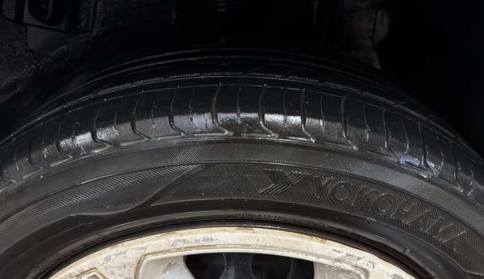 2019 Tata NEXON XM PETROL, Petrol, Manual, 94,911 km, Left Rear Tyre Tread