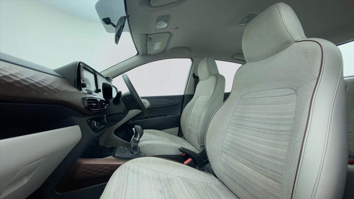 2020 Hyundai AURA SX+ AT, Petrol, Automatic, 16,013 km, Right Side Front Door Cabin