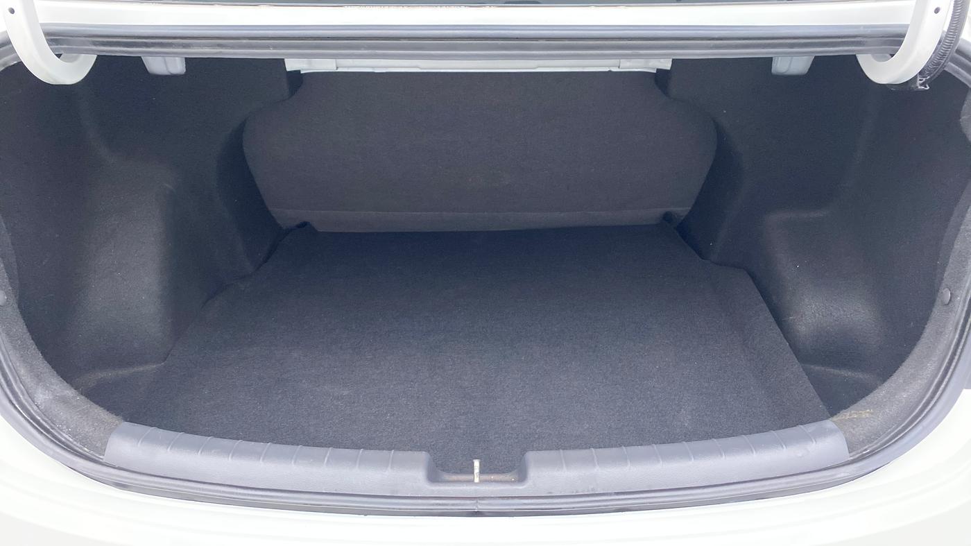 2020 Hyundai AURA SX+ AT, Petrol, Automatic, 16,013 km, Boot Inside