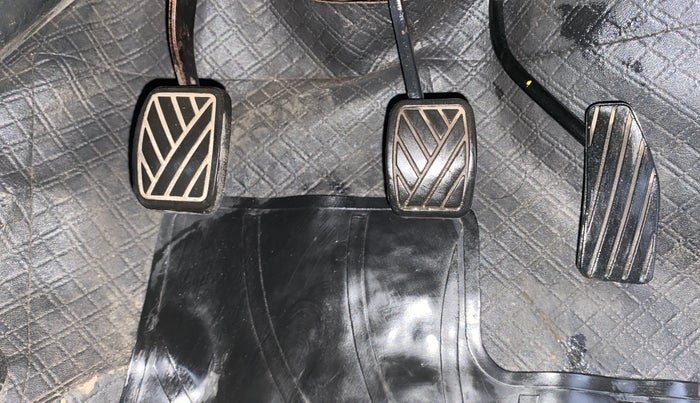 2015 Maruti Wagon R 1.0 VXI, Petrol, Manual, 30,120 km, Pedals