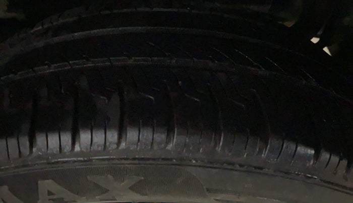 2018 Tata Tiago XZA PETROL, Petrol, Automatic, 1,14,686 km, Left Rear Tyre Tread