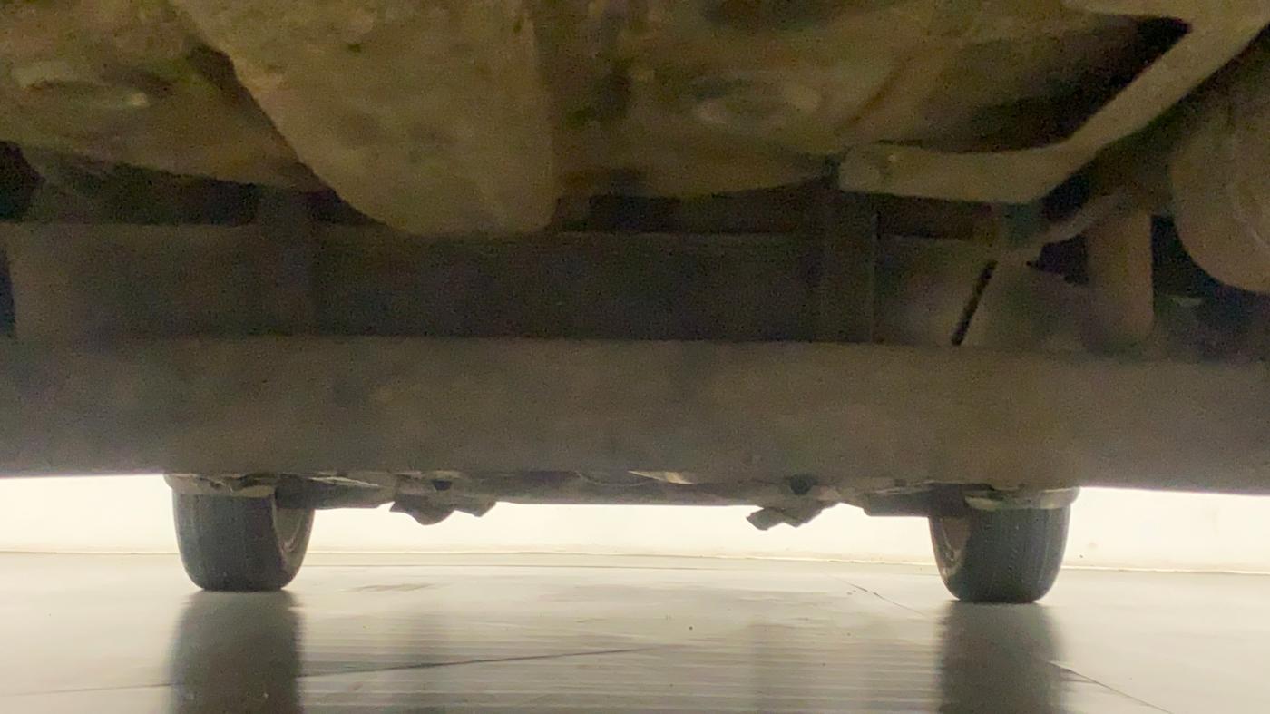 2015 Hyundai Xcent SX AT 1.2 (O), Petrol, Automatic, 49,821 km, Rear Underbody