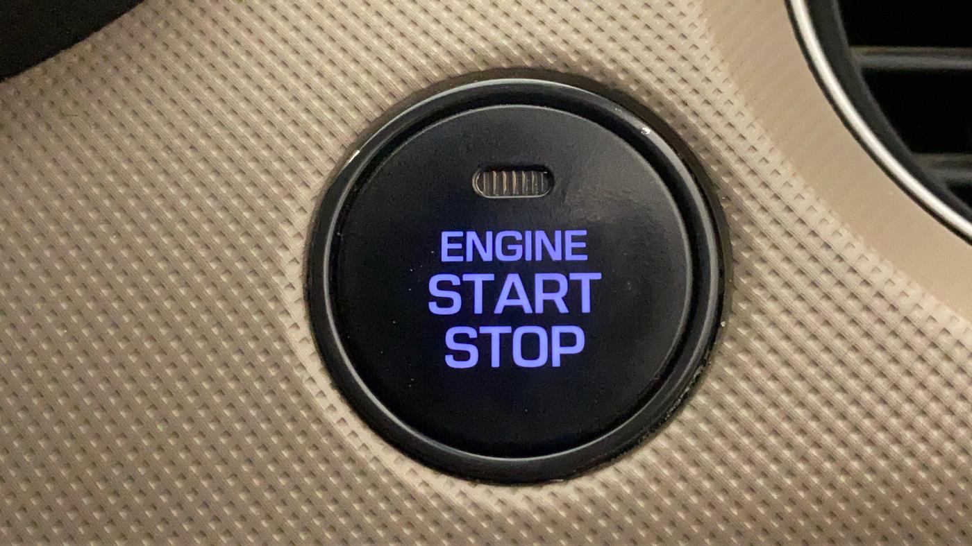 2015 Hyundai Xcent SX AT 1.2 (O), Petrol, Automatic, 49,821 km, Keyless Start/ Stop Button