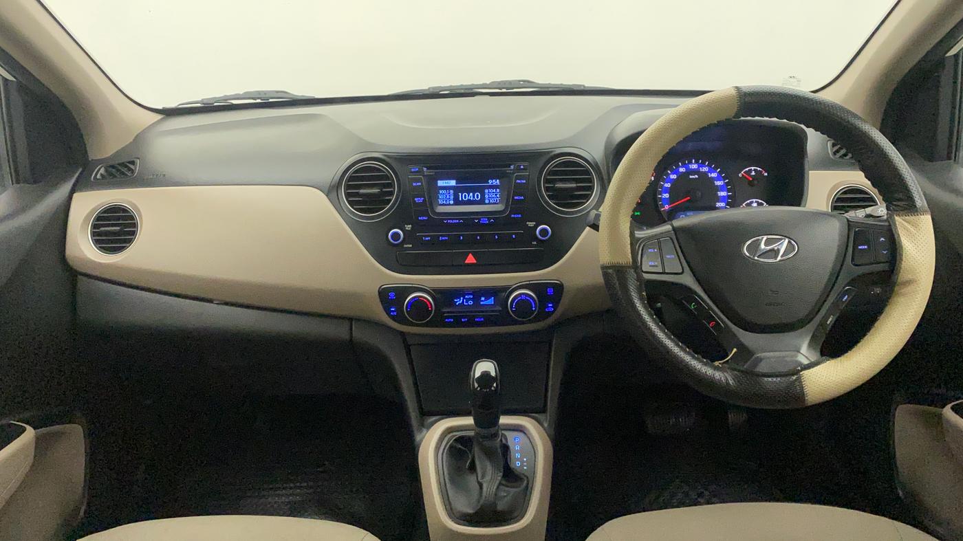 2015 Hyundai Xcent SX AT 1.2 (O), Petrol, Automatic, 49,821 km, Dashboard