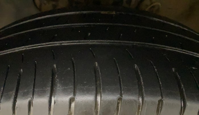 2018 Hyundai Elite i20 ASTA 1.2  CVT, Petrol, Automatic, 49,656 km, Left Front Tyre Tread