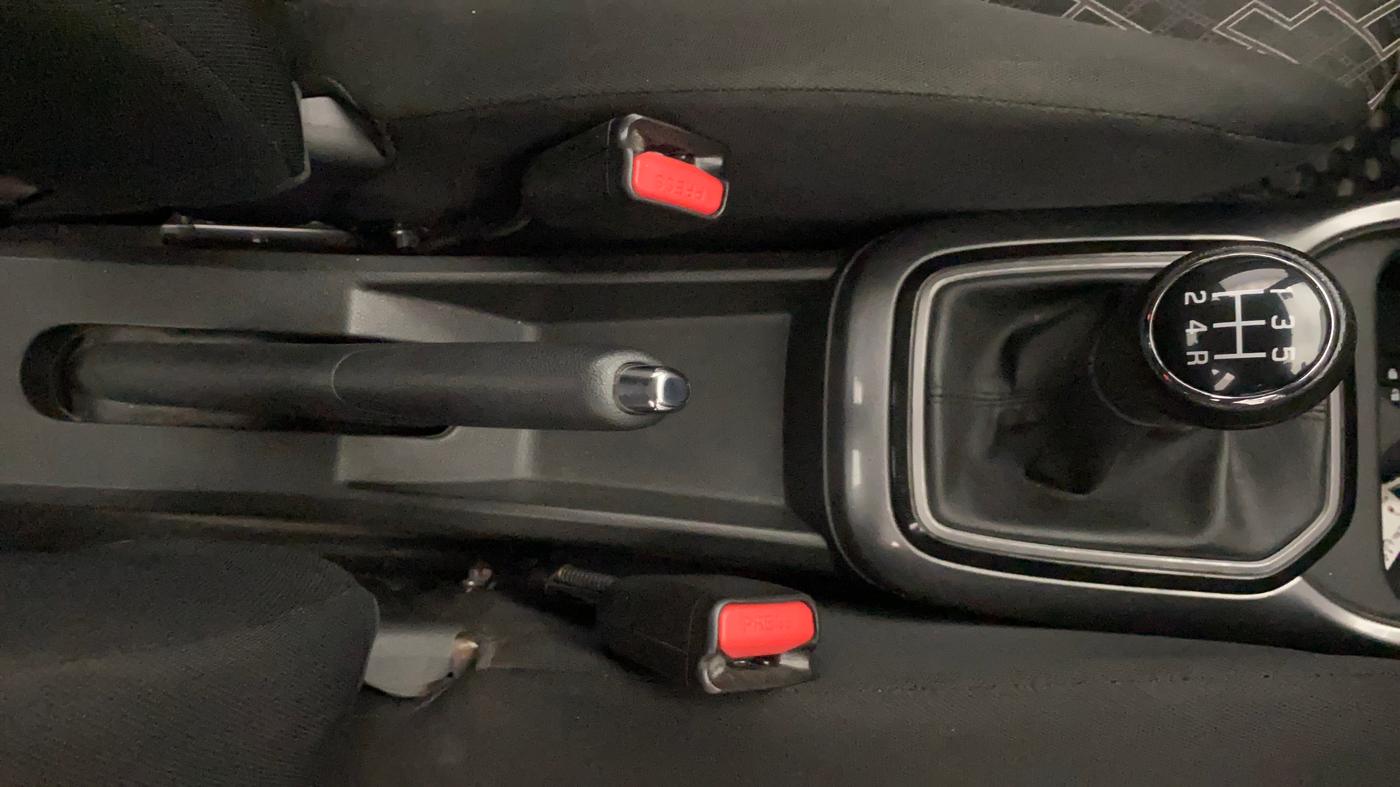 2023 Maruti IGNIS ZETA 1.2, Petrol, Manual, 10,586 km, Gear Lever