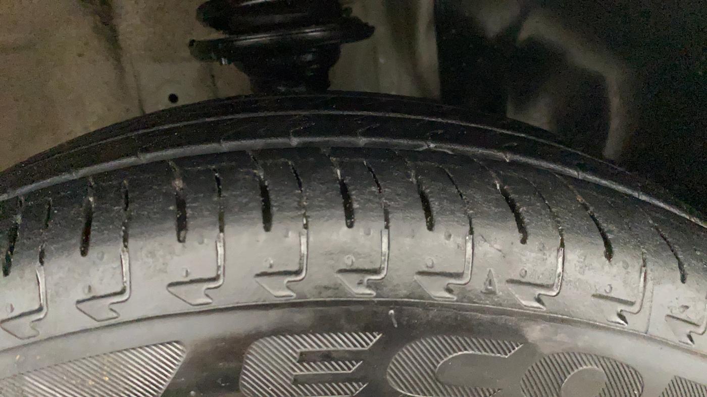 2023 Maruti IGNIS ZETA 1.2, Petrol, Manual, 10,586 km, Right Front Tyre Tread