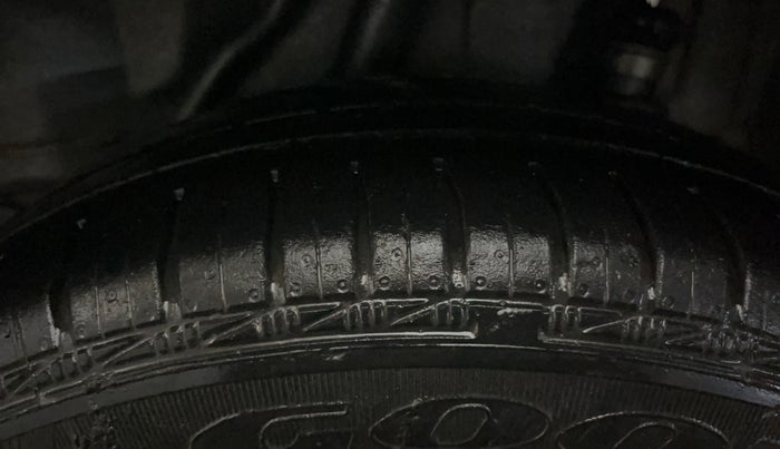 2015 Honda Amaze 1.2L I-VTEC SX, Petrol, Manual, 59,115 km, Left Rear Tyre Tread