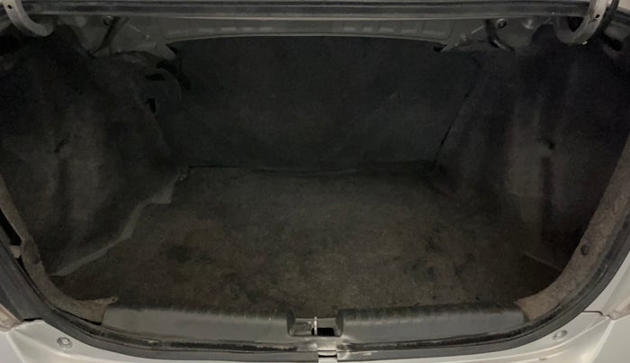 2015 Honda Amaze 1.2L I-VTEC SX, Petrol, Manual, 59,115 km, Boot Inside