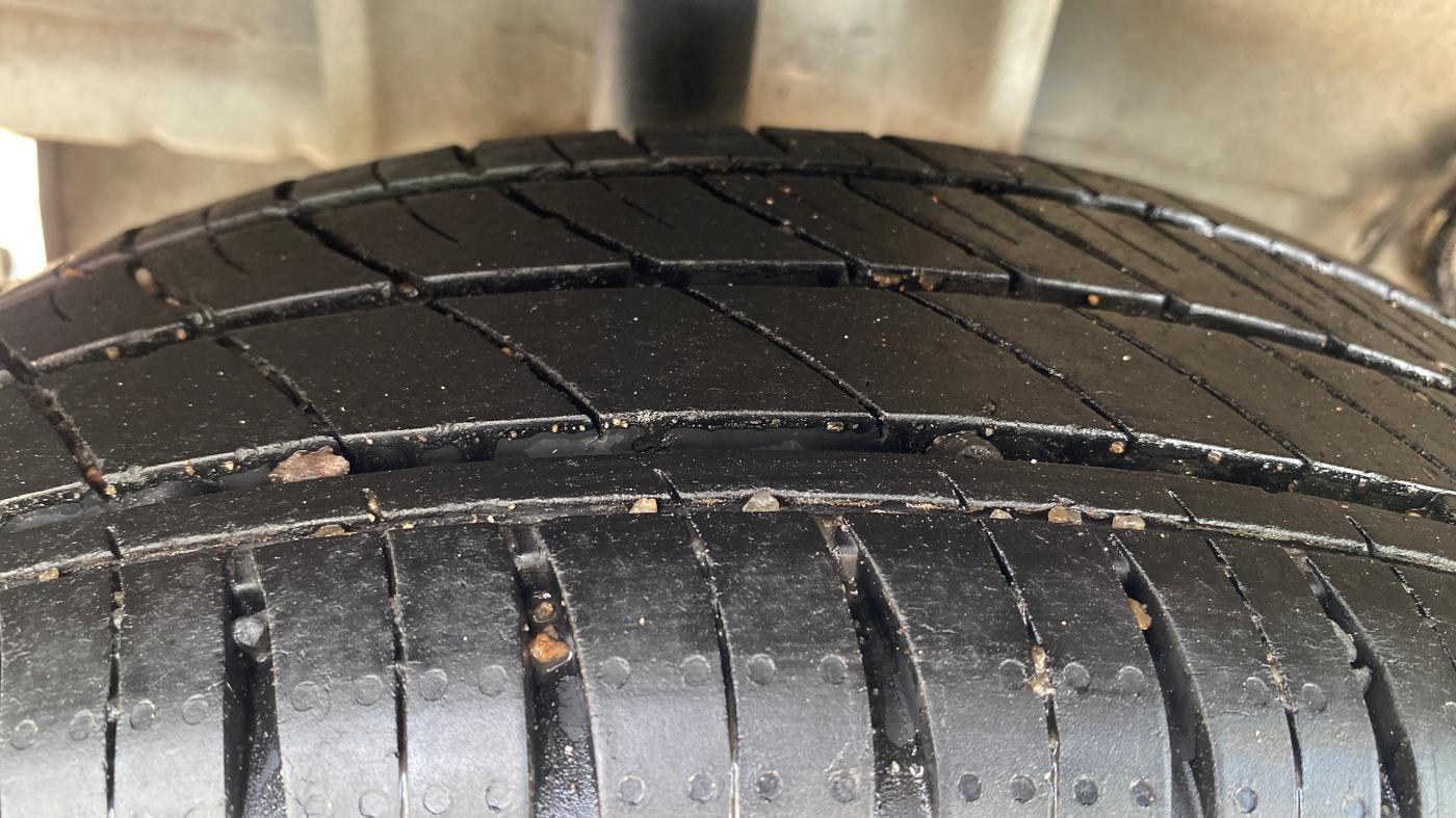2024 Tata Tiago  XZA Plus CNG, CNG, Automatic, 13,915 km, Right Rear Tyre Tread