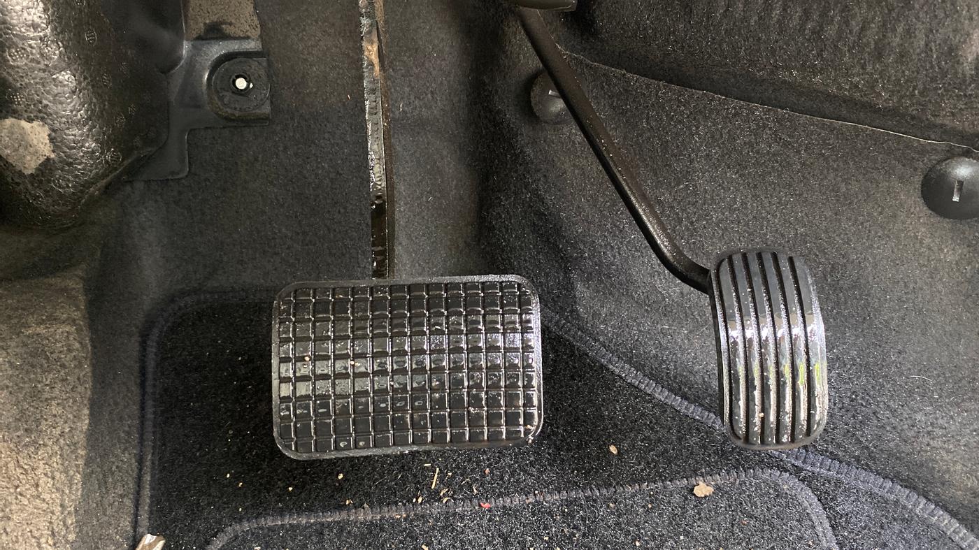 2024 Tata Tiago  XZA Plus CNG, CNG, Automatic, 13,915 km, Pedals