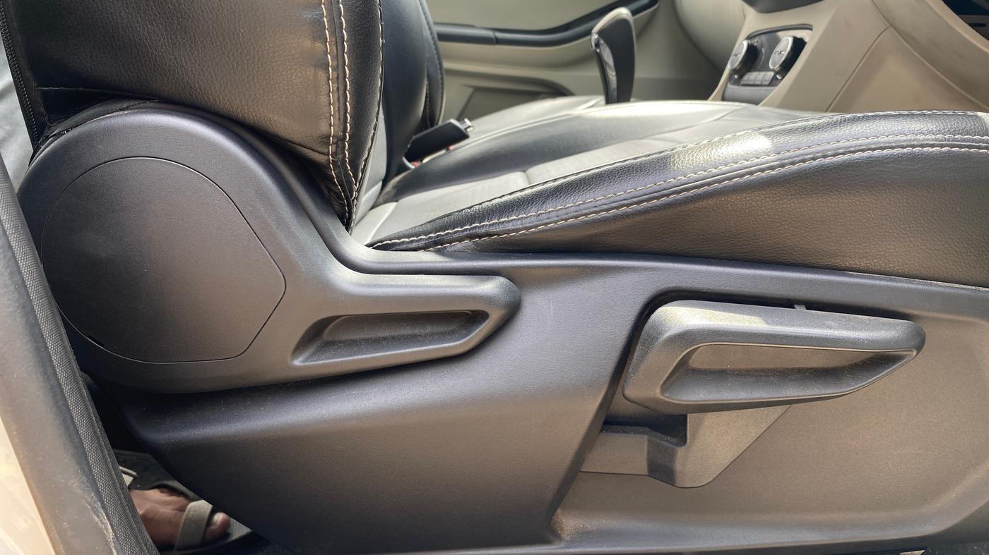 2024 Tata Tiago  XZA Plus CNG, CNG, Automatic, 13,915 km, Driver Side Adjustment Panel
