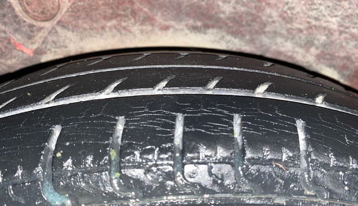 2012 Hyundai i10 MAGNA 1.2, Petrol, Manual, 95,937 km, Right Rear Tyre Tread