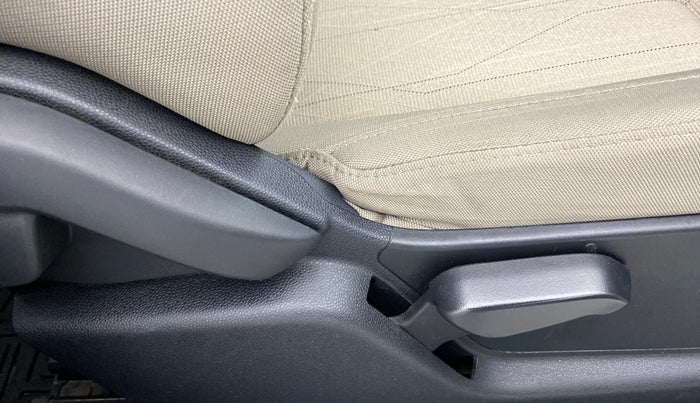 2019 Ford Ecosport 1.5 TITANIUM TI VCT, Petrol, Manual, 23,217 km, Driver Side Adjustment Panel