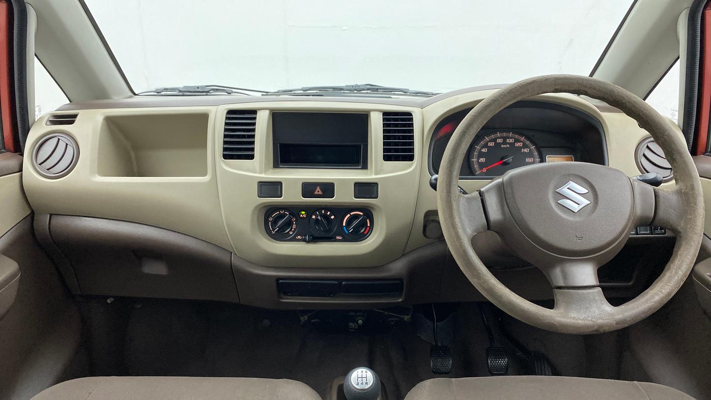 2013 Maruti Zen Estilo LXI, Petrol, Manual, 43,556 km, Dashboard