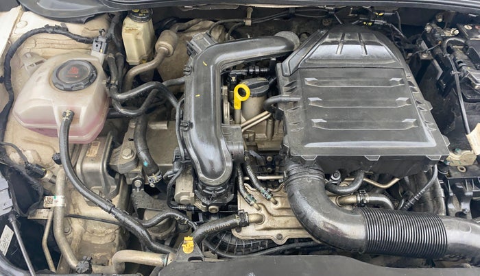 2022 Skoda SLAVIA STYLE 1.0L TSI MT, Petrol, Manual, 75,557 km, Engine View - Right