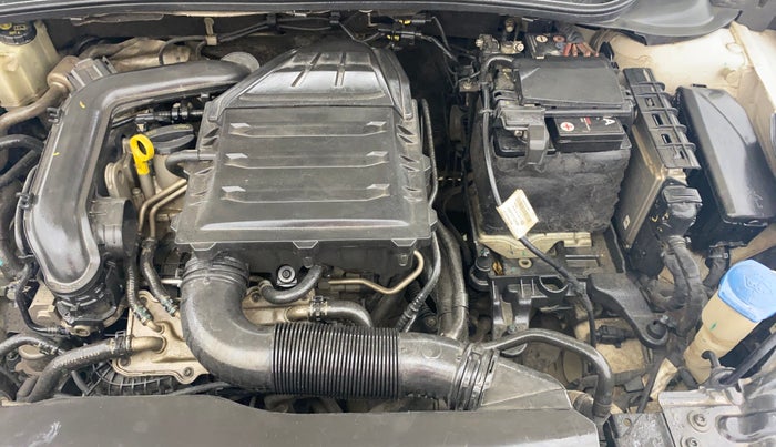 2022 Skoda SLAVIA STYLE 1.0L TSI MT, Petrol, Manual, 75,557 km, Engine View - Left