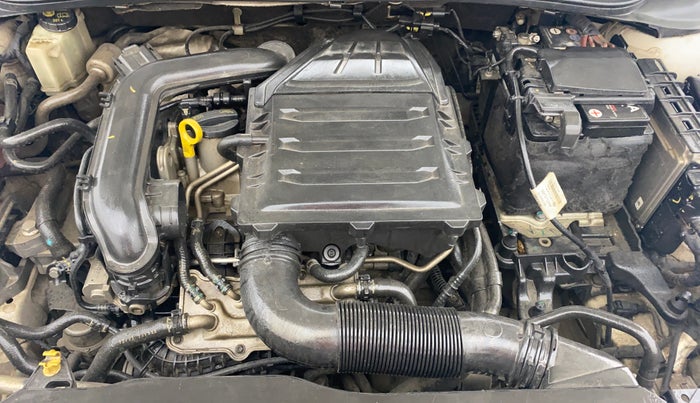 2022 Skoda SLAVIA STYLE 1.0L TSI MT, Petrol, Manual, 75,557 km, Engine View