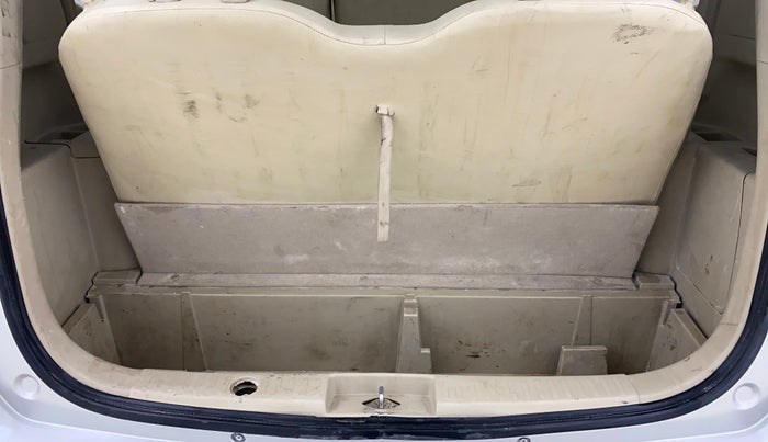 2014 Maruti Ertiga VDI, Diesel, Manual, 1,01,039 km, Boot Inside