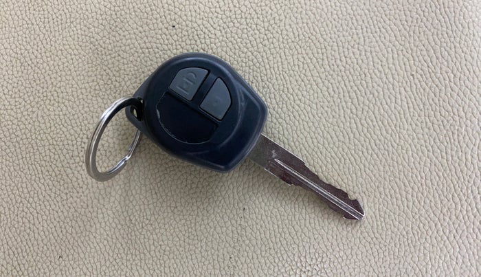 2014 Maruti Ertiga VDI, Diesel, Manual, 1,01,039 km, Key Close Up