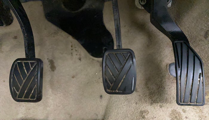 2014 Maruti Ertiga VDI, Diesel, Manual, 1,01,039 km, Pedals