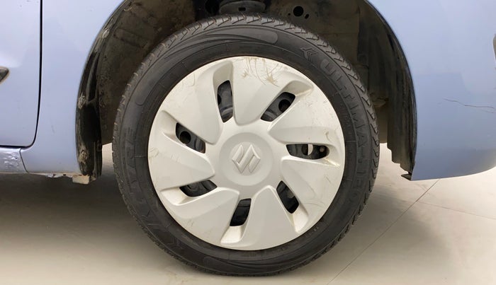 2013 Maruti Wagon R 1.0 VXI, Petrol, Manual, 91,633 km, Right Front Wheel