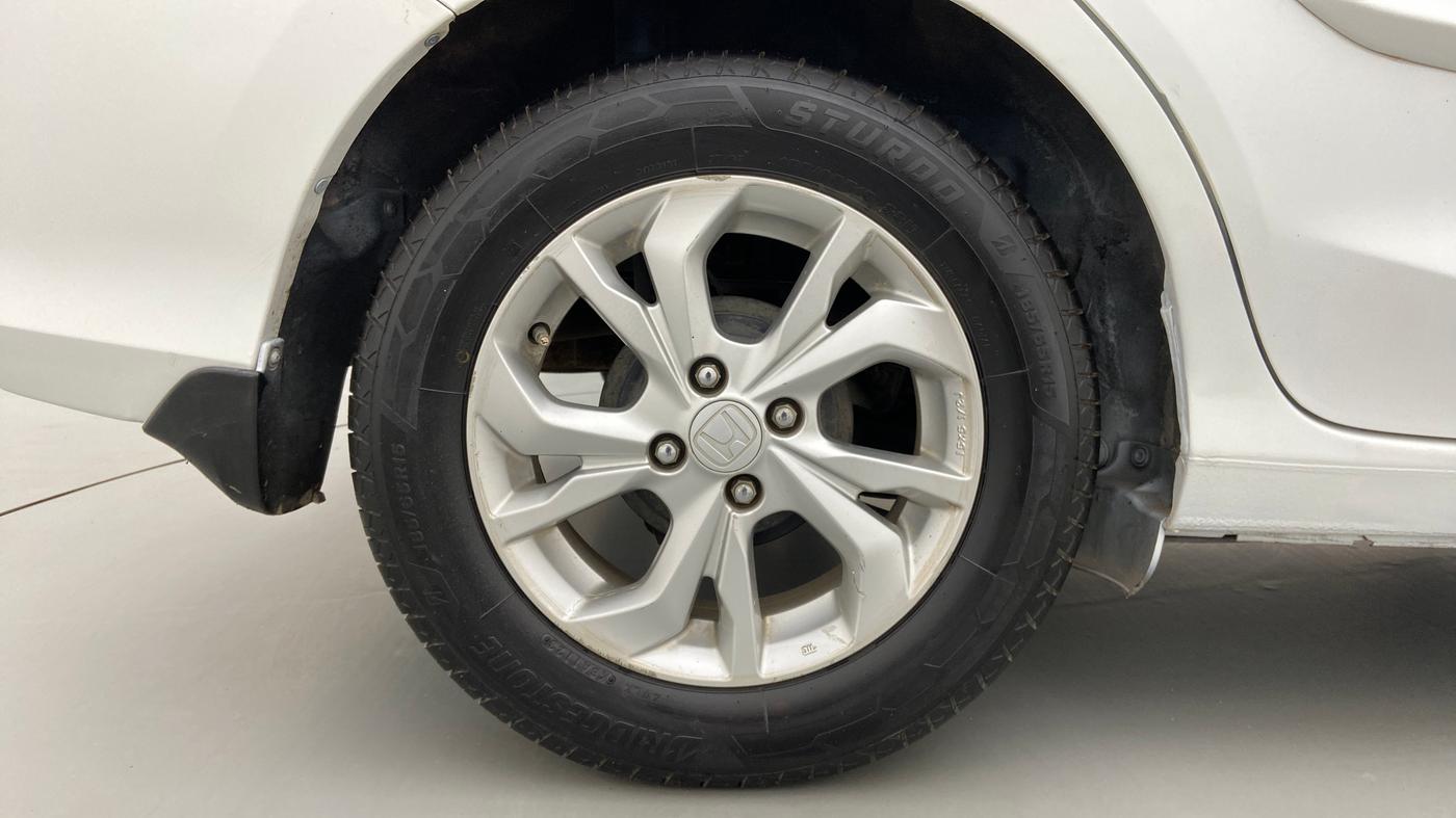 2018 Honda Amaze 1.5L I-DTEC VX, Diesel, Manual, 99,357 km, Right Rear Wheel