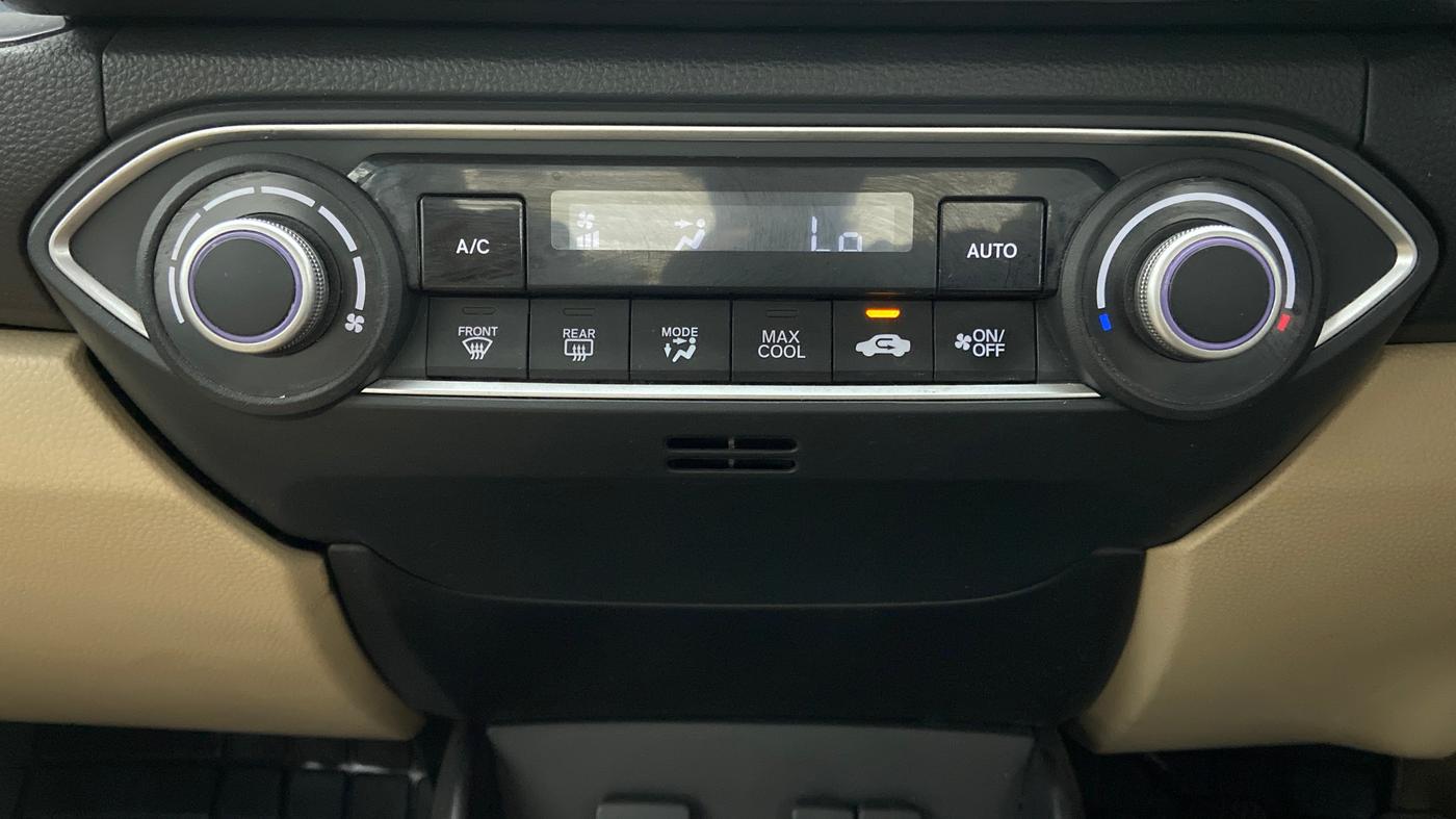 2018 Honda Amaze 1.5L I-DTEC VX, Diesel, Manual, 99,357 km, Automatic Climate Control