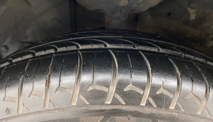2018 Honda Amaze 1.5L I-DTEC VX, Diesel, Manual, 99,357 km, Left Front Tyre Tread