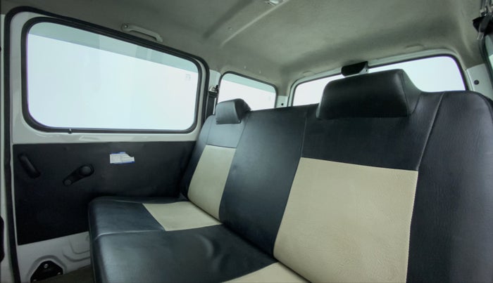 2020 Maruti Eeco 5 STR WITH A/C+HTR, Petrol, Manual, 42,868 km, Right Side Rear Door Cabin