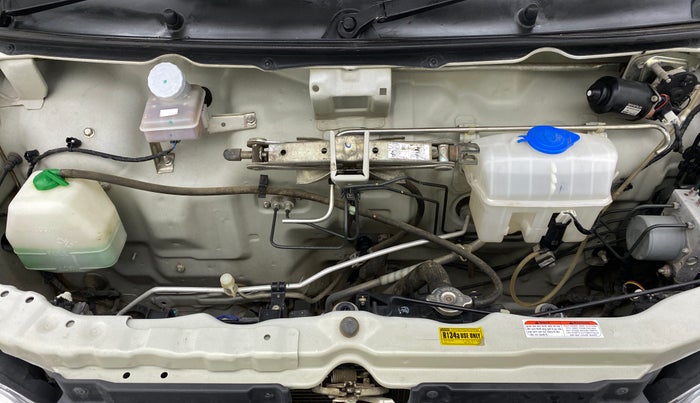 2020 Maruti Eeco 5 STR WITH A/C+HTR, Petrol, Manual, 42,868 km, Open Bonet