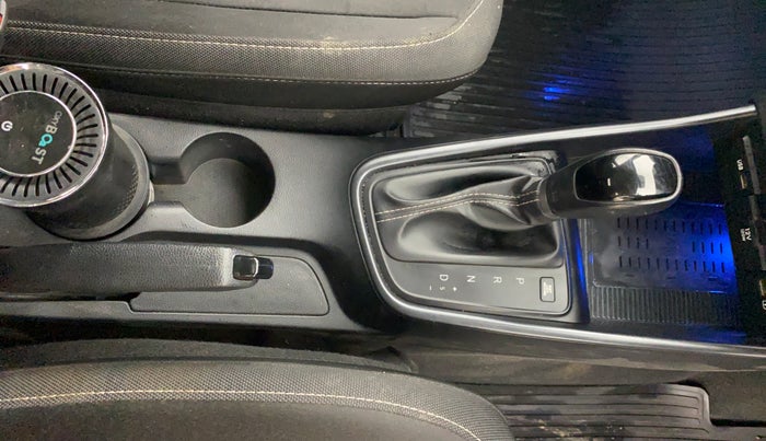 2022 Hyundai NEW I20 ASTA (O) 1.2 AT, Petrol, Automatic, 11,797 km, Gear Lever