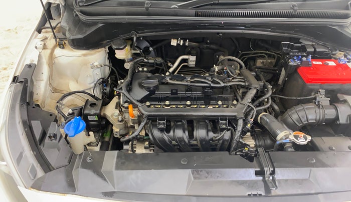 2022 Hyundai NEW I20 ASTA (O) 1.2 AT, Petrol, Automatic, 11,797 km, Engine View - Right