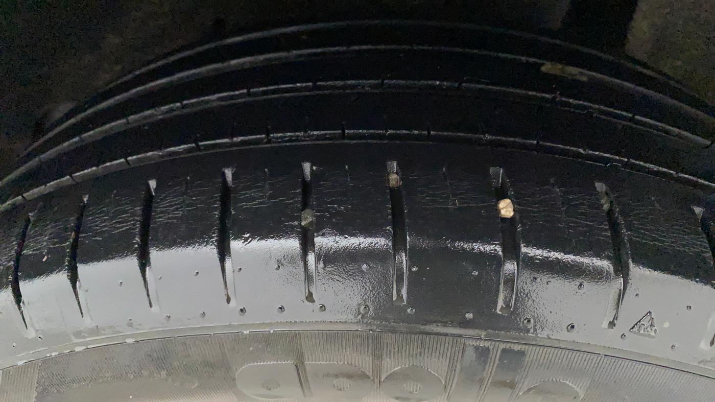 2017 Maruti Baleno ZETA CVT PETROL 1.2, Petrol, Automatic, 29,910 km, Left Rear Tyre Tread